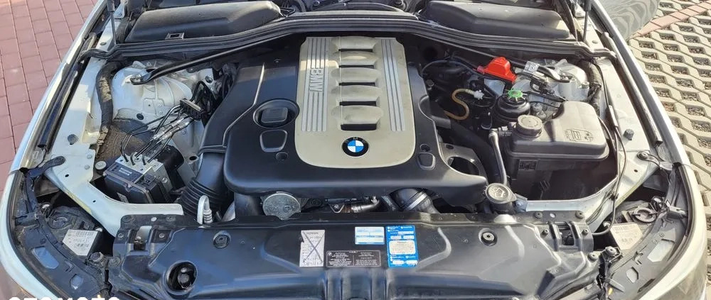 BMW Seria 5 cena 31000 przebieg: 339000, rok produkcji 2008 z Bełchatów małe 562